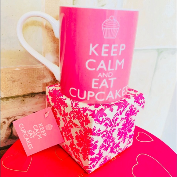 NWT COFFEE MUG KEEP CALM AND EAT CUPCAKES - Picture 2 of 4